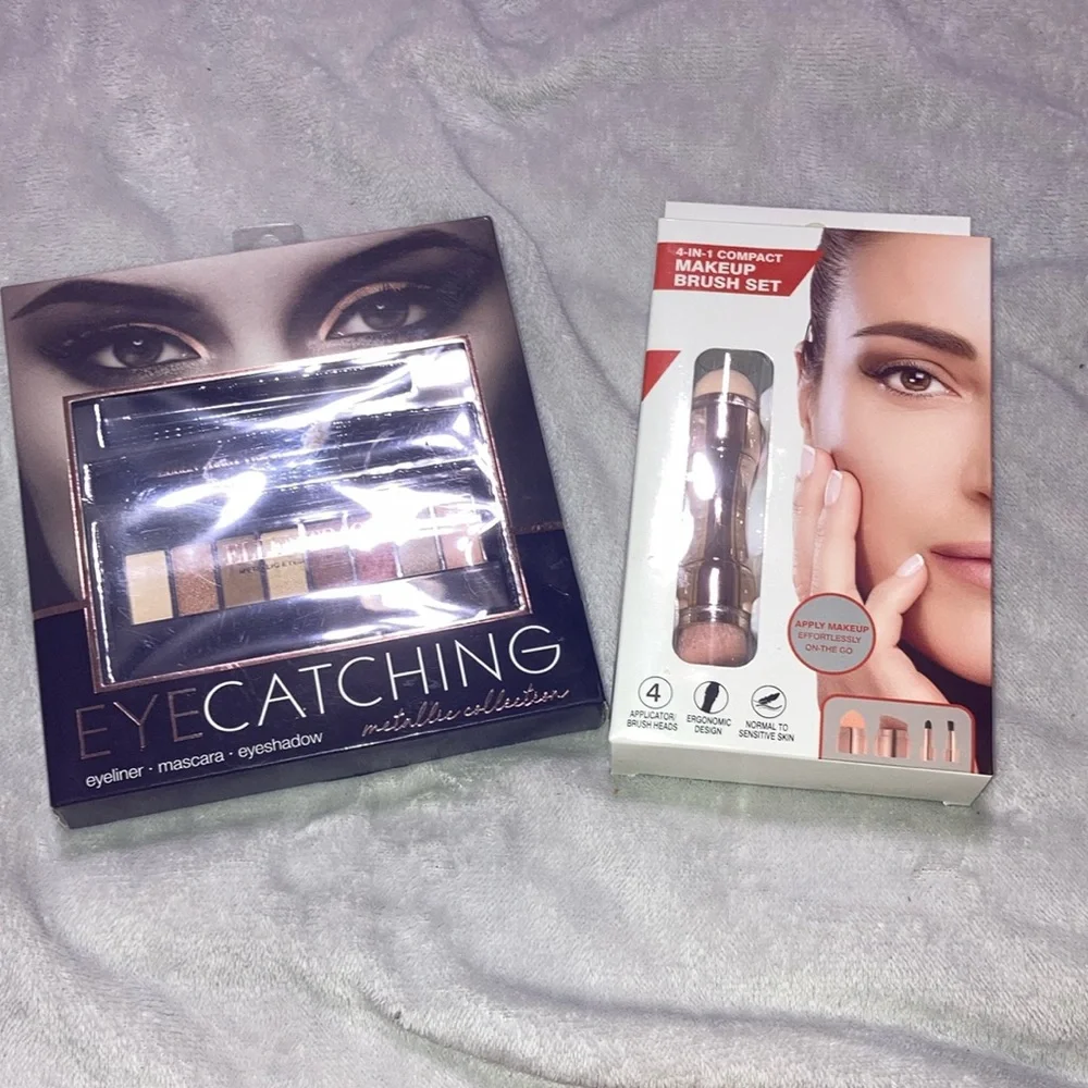 NEW!🩵❤️ Eyecatchimg & make up brush set - Picture 1 of 7